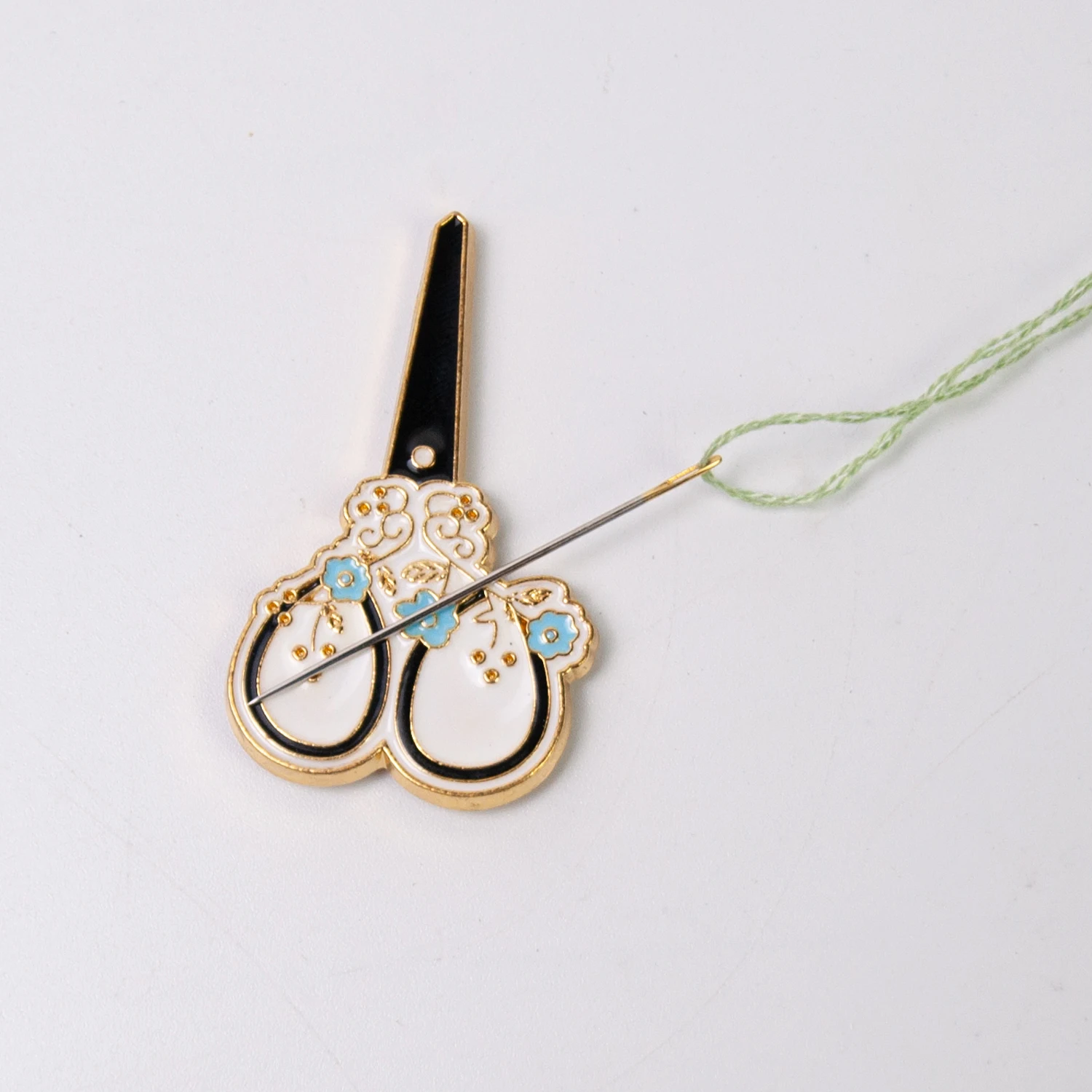 바늘 Minder 바느질 마그네틱 키퍼 에나멜 바늘 핀 - Needle Minder Magnet 리뷰 및 가격